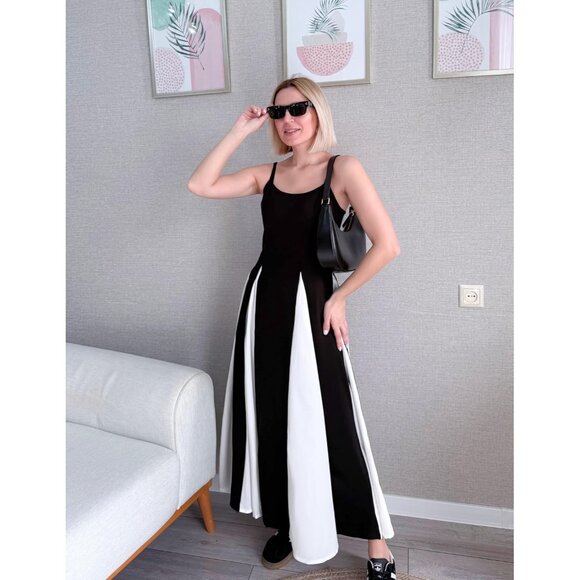 Women's Summer Spaghetti Strap Maxi Dress Backless Flowy for Weddings - Picture 7 of 9